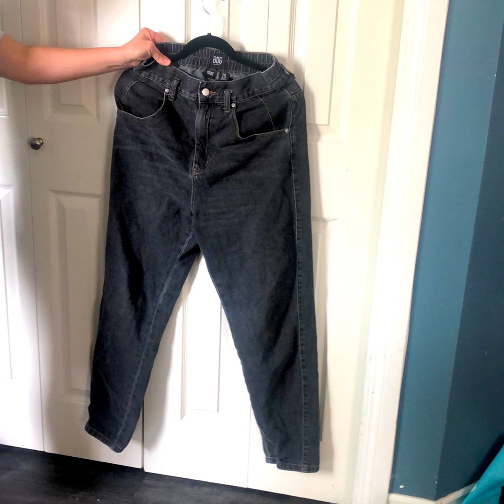 high rise tapered Urban Outfitters BDG cute jeans! SIZE 29🤫